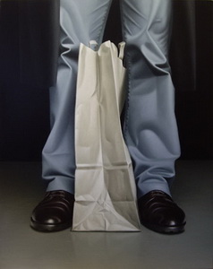 Gisbert Danberg Selbstbildnis mit Einkaufstüte Oel auf Leinwand 80 x 100 cm Malerei Gemälde Kunst Art