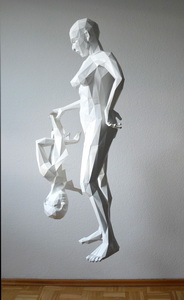 Danberg bkb Skulptur Häutung Papercut  Seitenansicht
